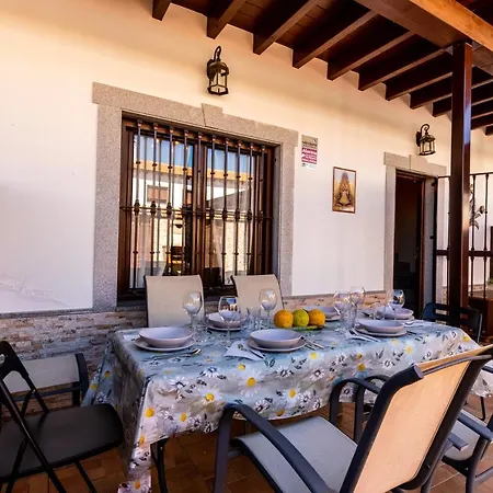 Vll Vivienda Rural A Puertas De Donana * Villamanrique De La Condesa